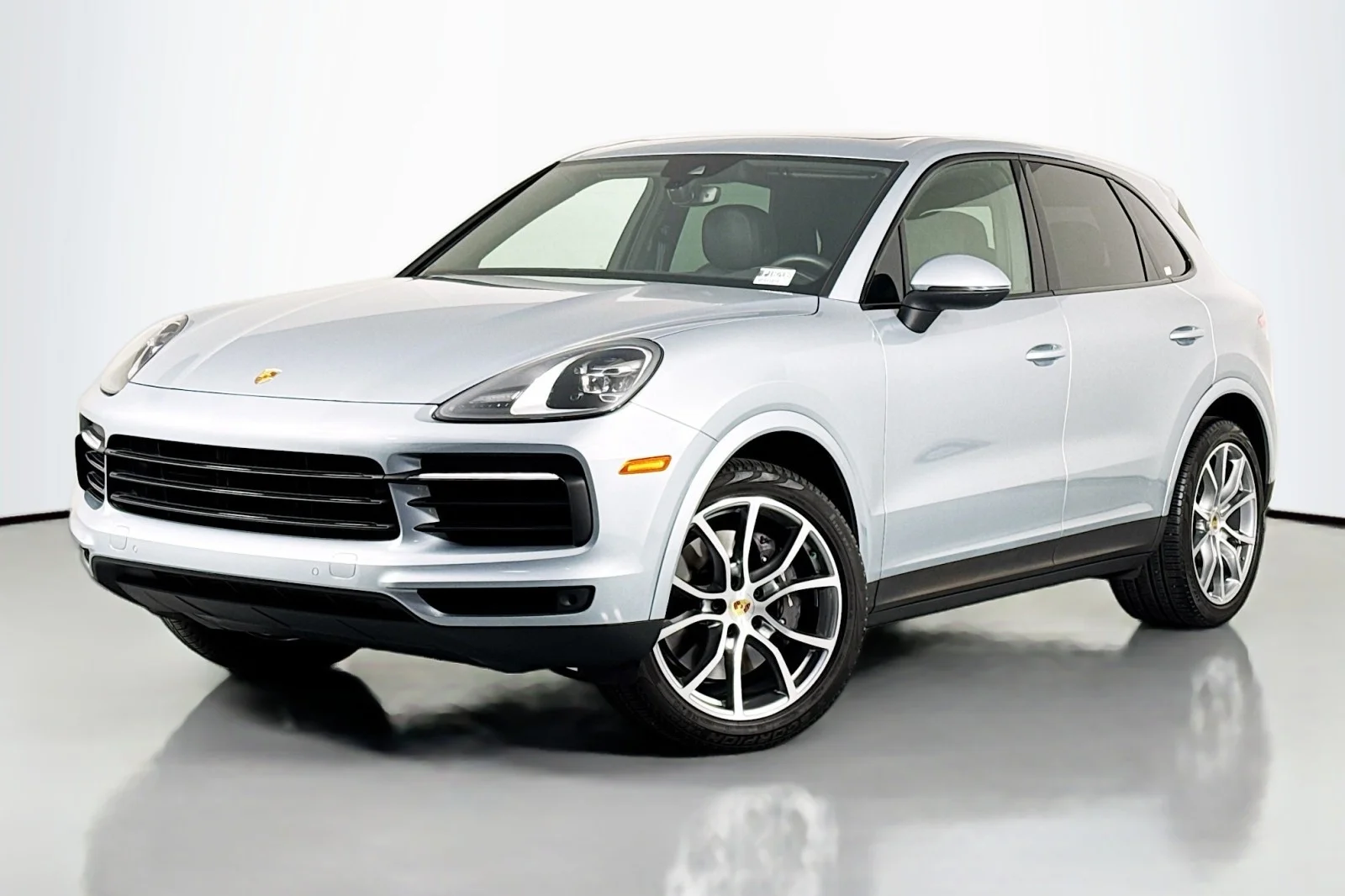 Used 2023 SILVER Porsche Platinum Edition image 1