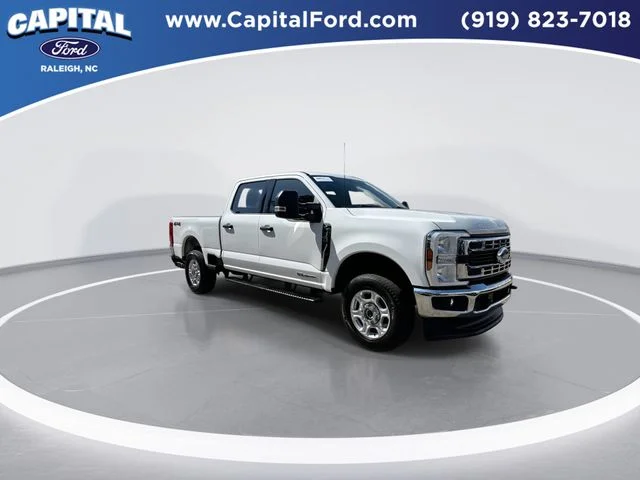 Used 2025 White Ford XLT image 2