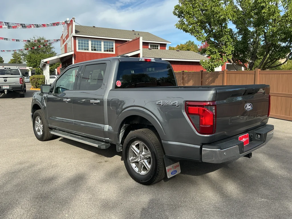 Used 2025 Carbonized Grey Metallic Ford XLT image 7