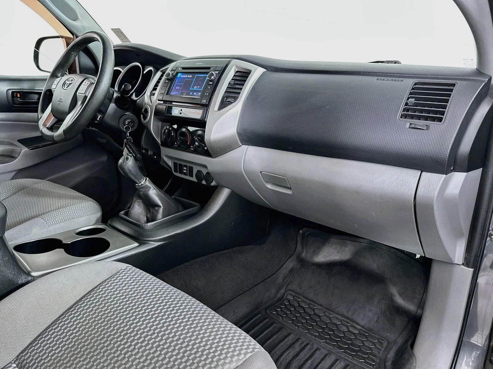 Used 2013 Magnetic Gray Metallic Toyota Base image 27