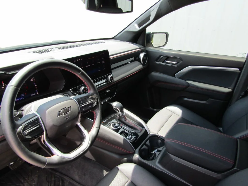 Used 2023 Beige Chevrolet Z71 image 12