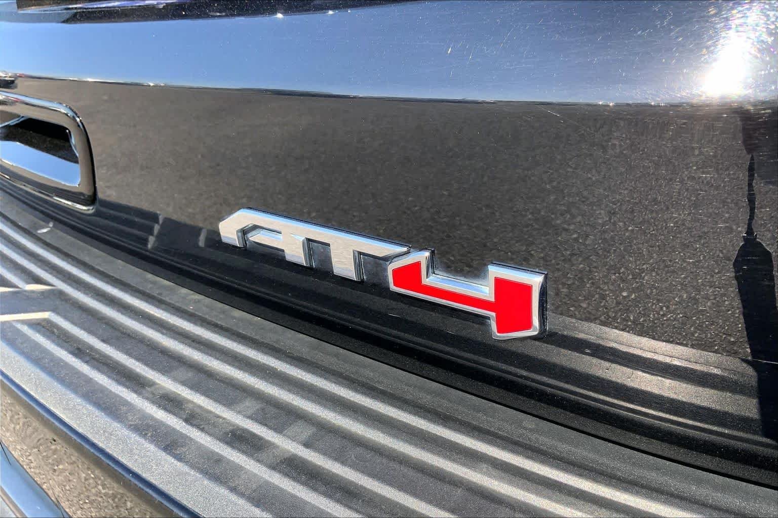 Used 2023 Onyx Black GMC AT4 image 17