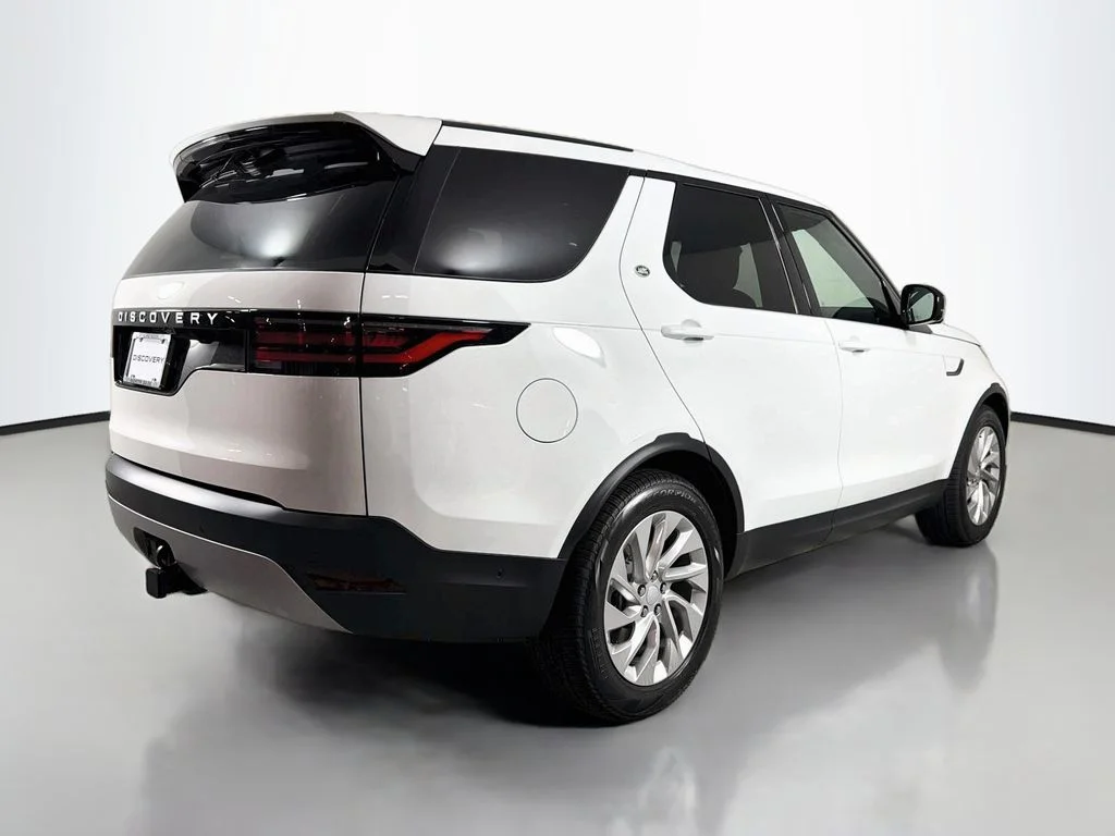 New 2026 Fuji White Land Rover S image 5