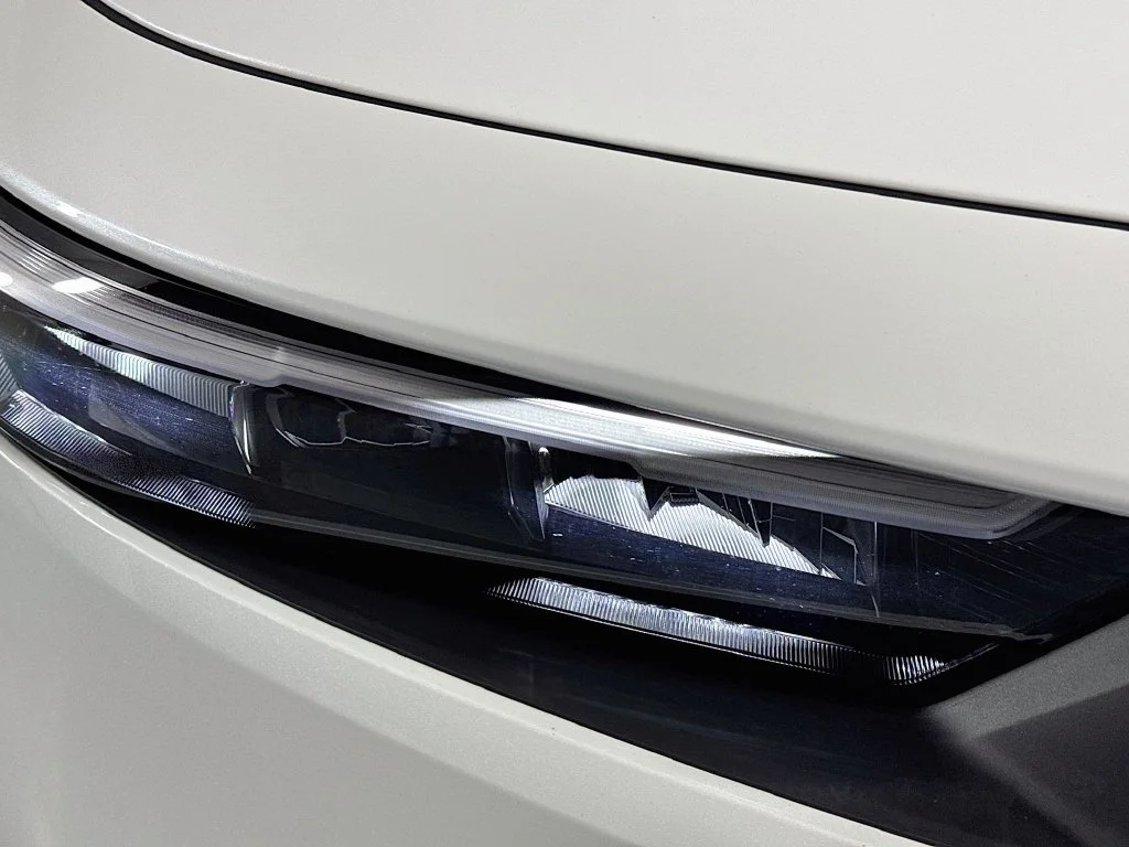 New 2026 Platinum White Pearl Honda SE image 11