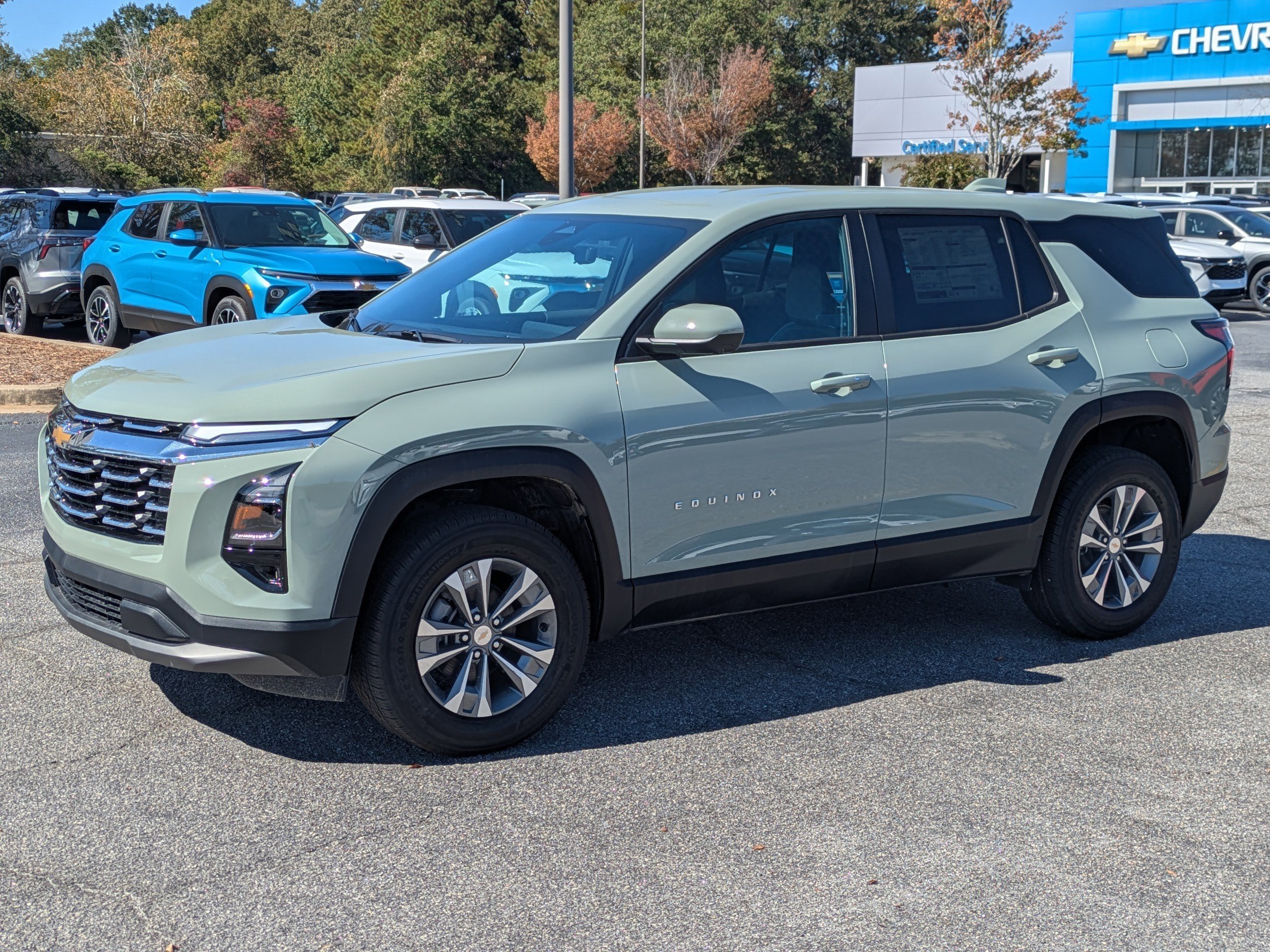 2026 Chevrolet Equinox LT photo 4