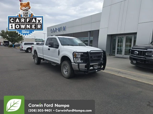 Used 2018 White Ford XL image 1