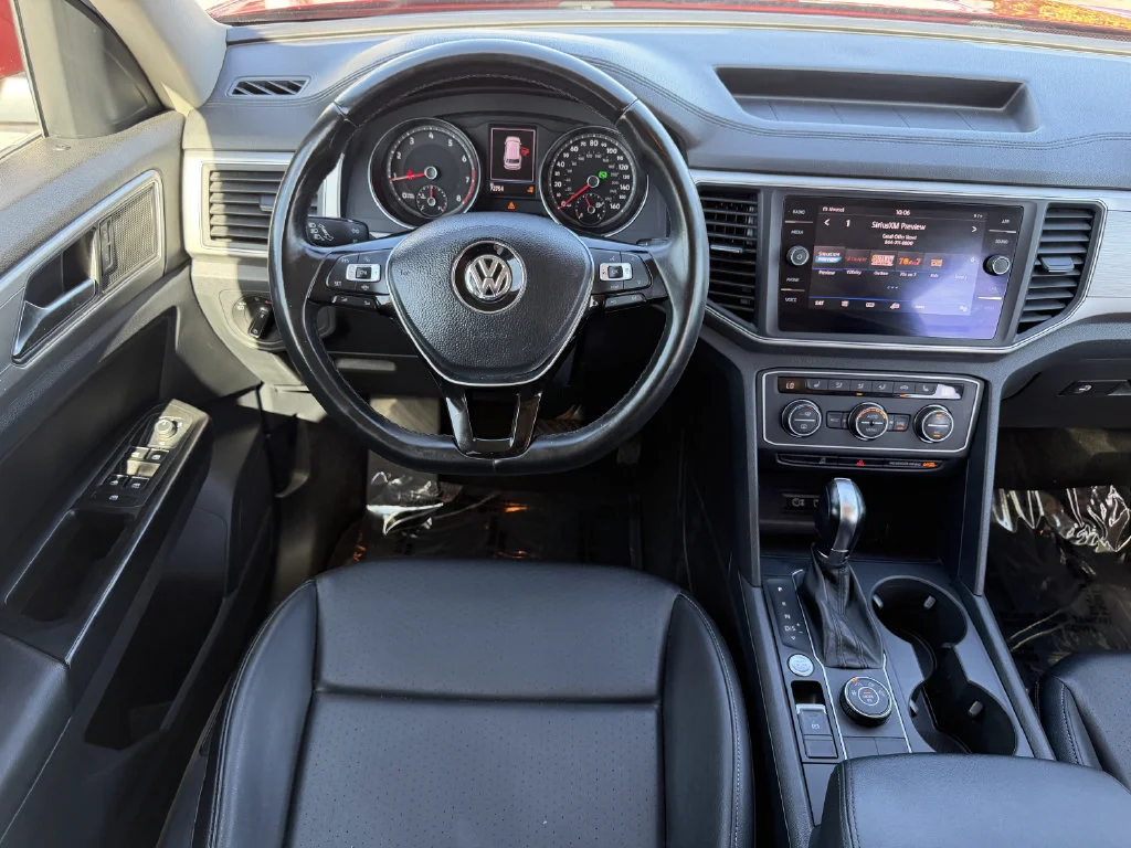 Used 2019 Red Volkswagen 3.6L V6 SE image 15
