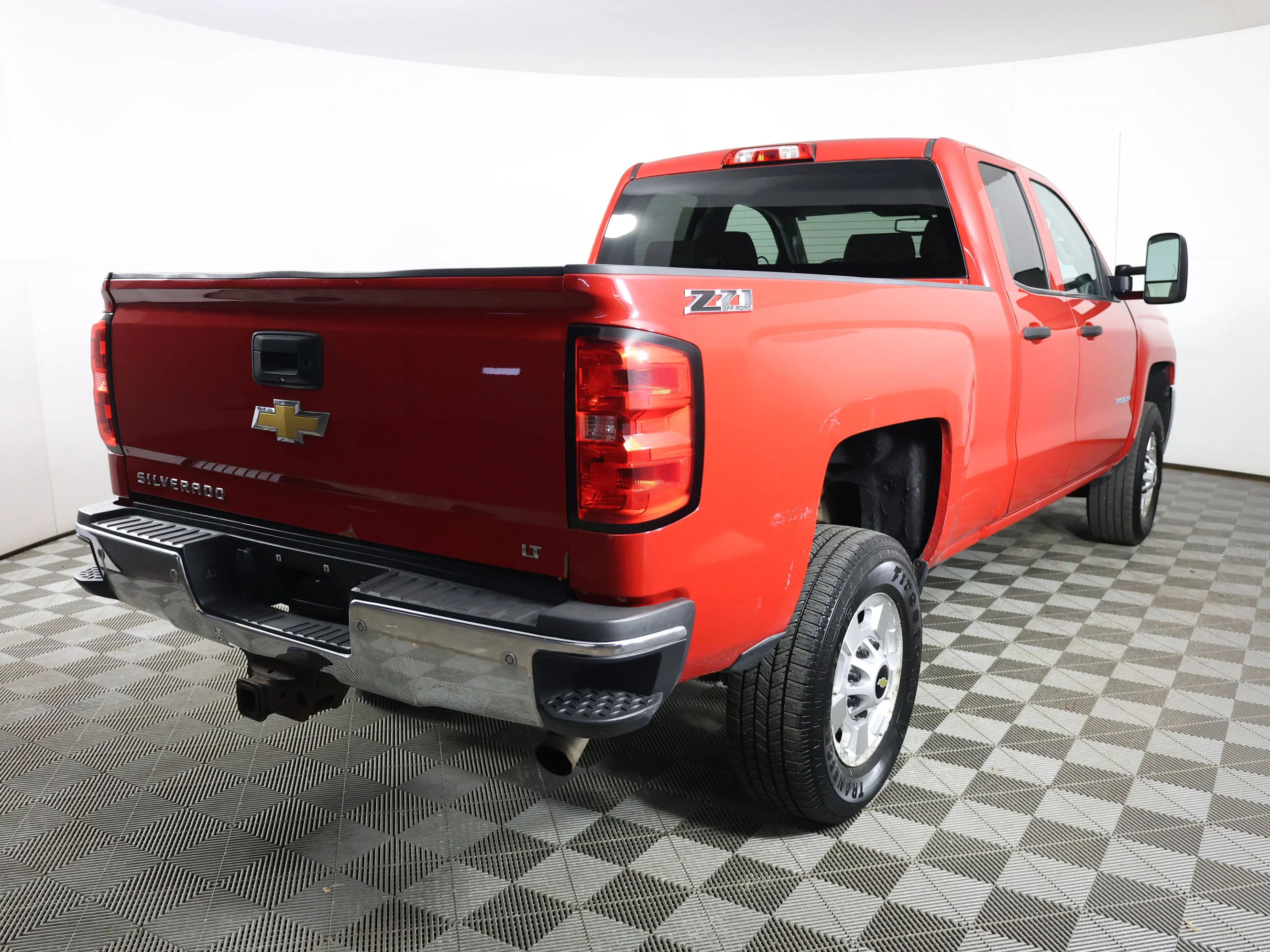 Used 2015 Victory Red Chevrolet LT image 5