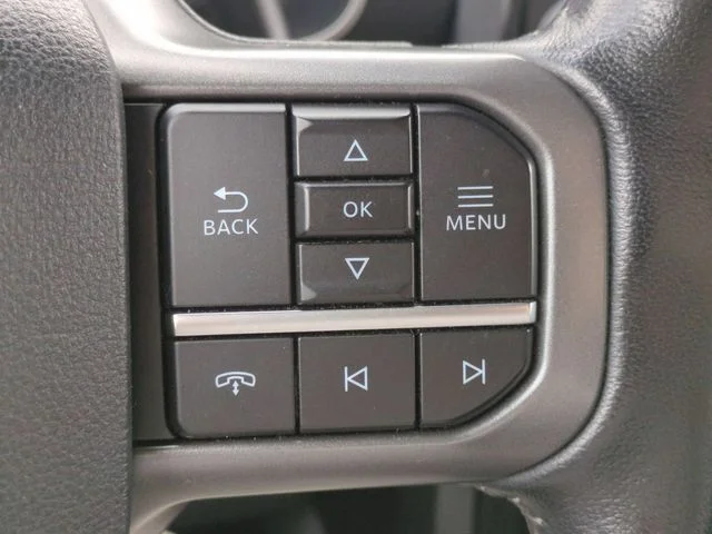 Used 2022 Silver Ford XLT image 17