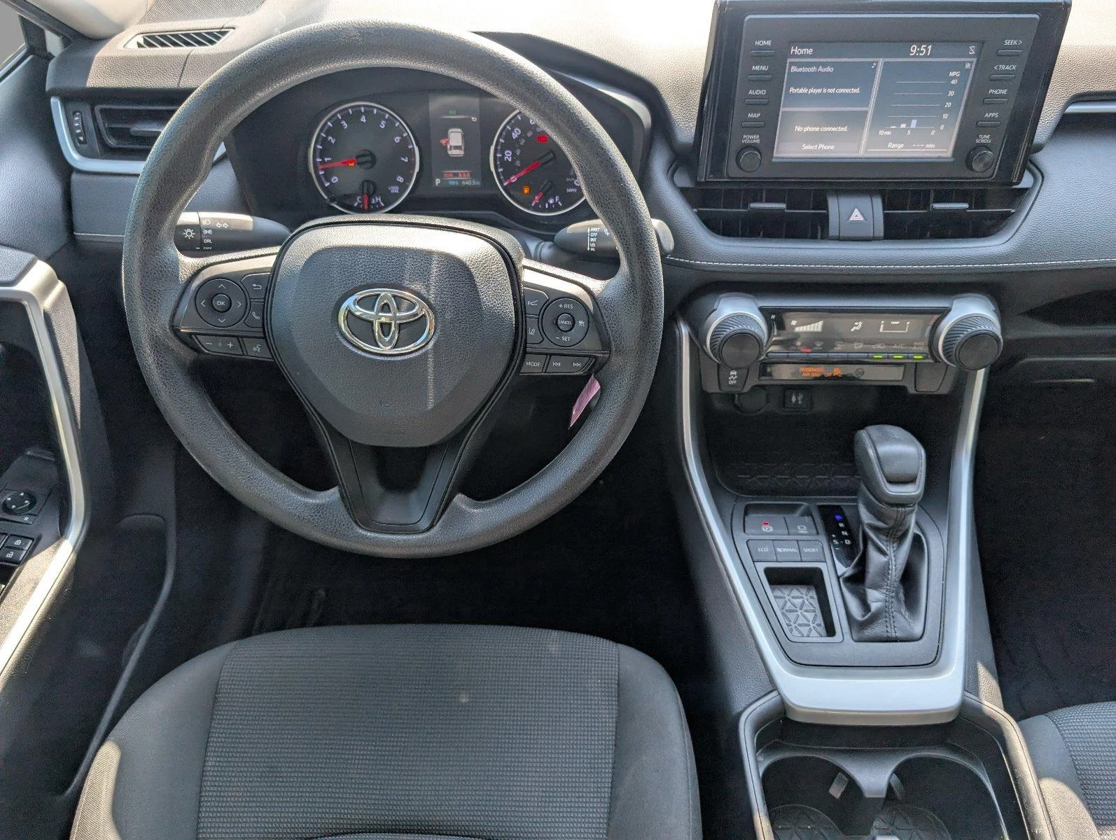 Used 2019 Super White Toyota LE image 30