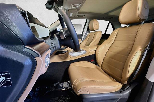 New 2026 Black Mercedes-Benz GLE 450 image 48
