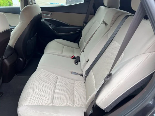 Used 2018 Gray Hyundai 2.4 Base image 29