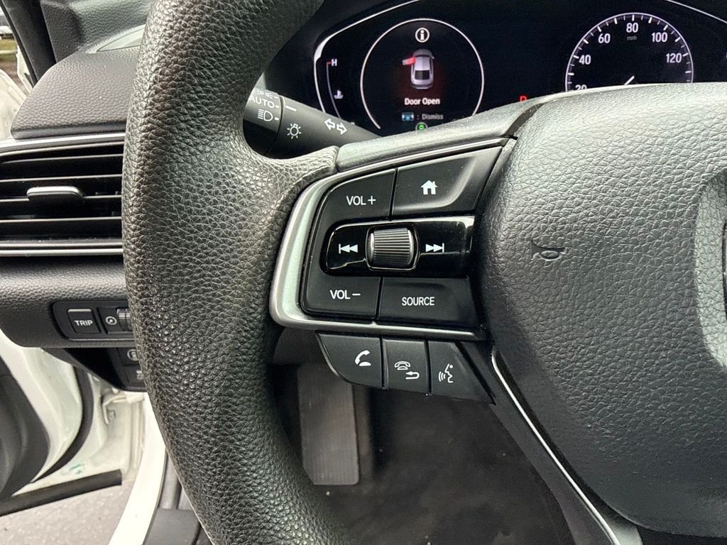 Used 2019 Platinum White Pearl Honda LX image 11