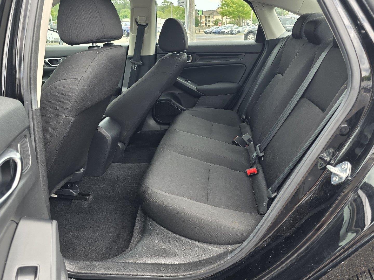 Used 2025  Honda LX image 24