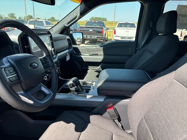 New 2026 Black Ford XLT image 12