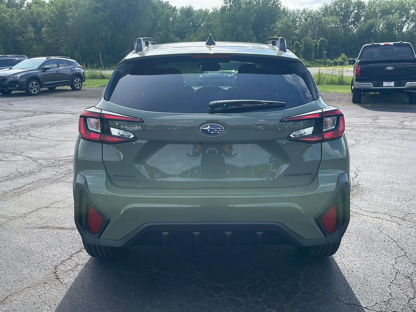New 2026 Alpine Green Subaru Premium image 4