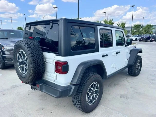 Used 2025 White Jeep Rubicon image 6