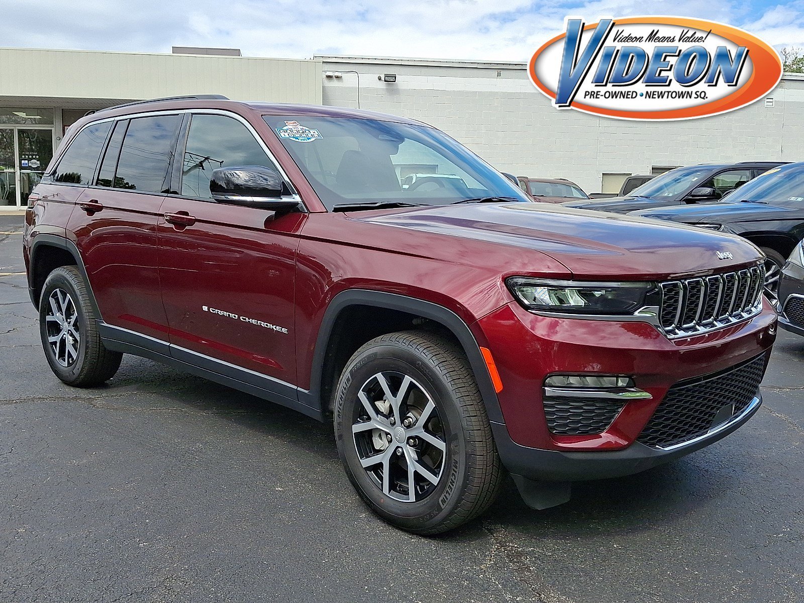 2025 Jeep Grand Cherokee Limited 4x4's photo