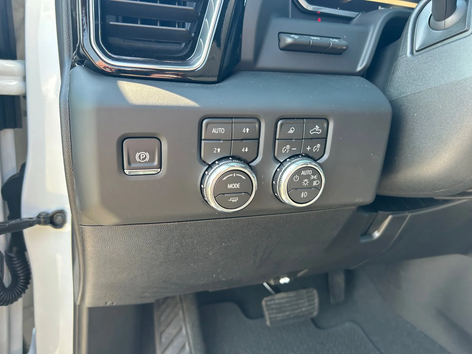 New 2026 Summit White GMC Denali image 16