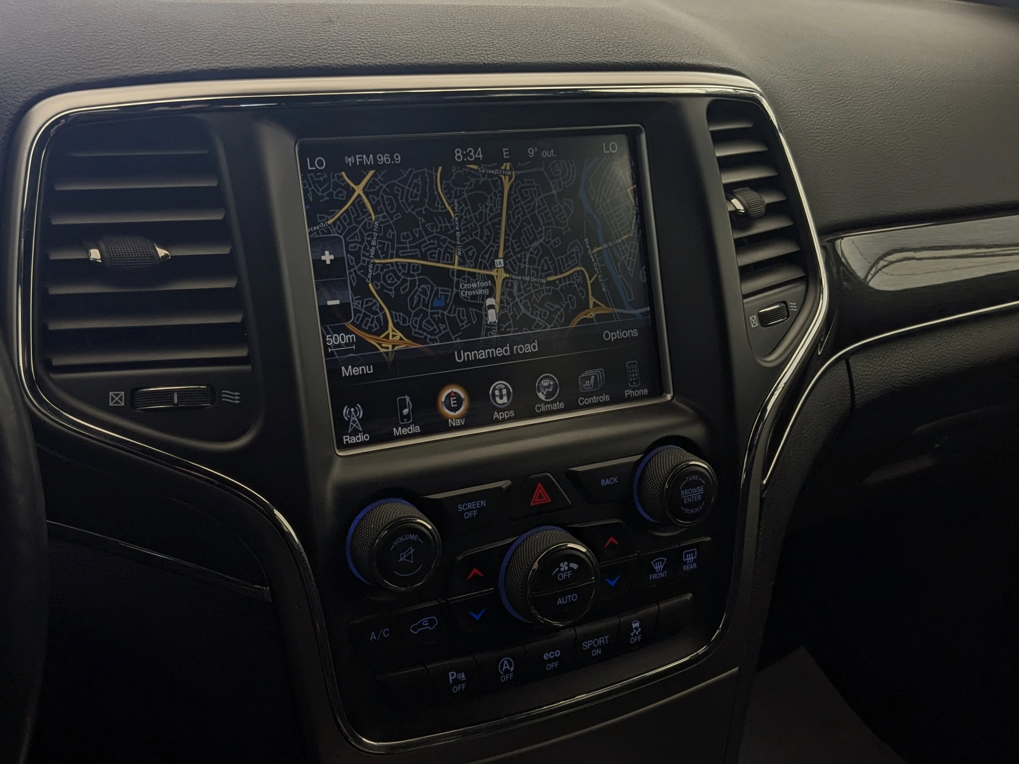 Used 2017 Red Jeep Trailhawk - - Power Sunroof - Uconnect 8.4 Nav - Quadra-Lift Air - 3.6L Pentastar V6 & More image 22