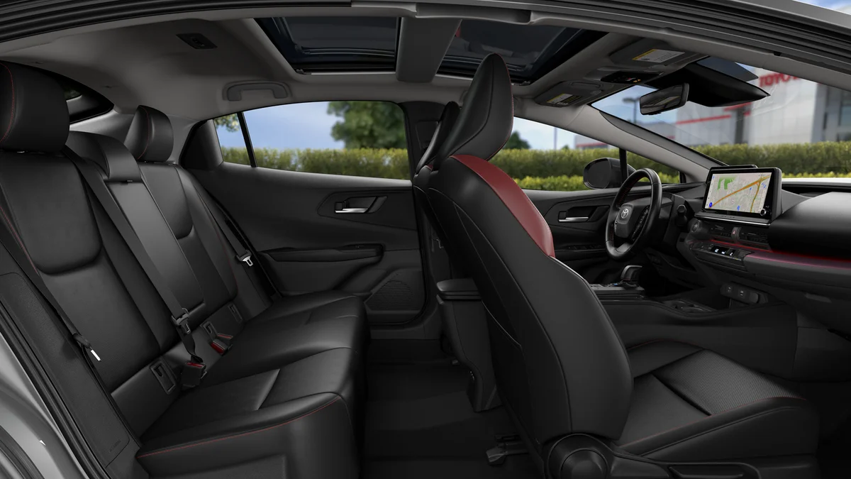 2026 Toyota Prius Plug-in Hybrid XSE - Photo 66