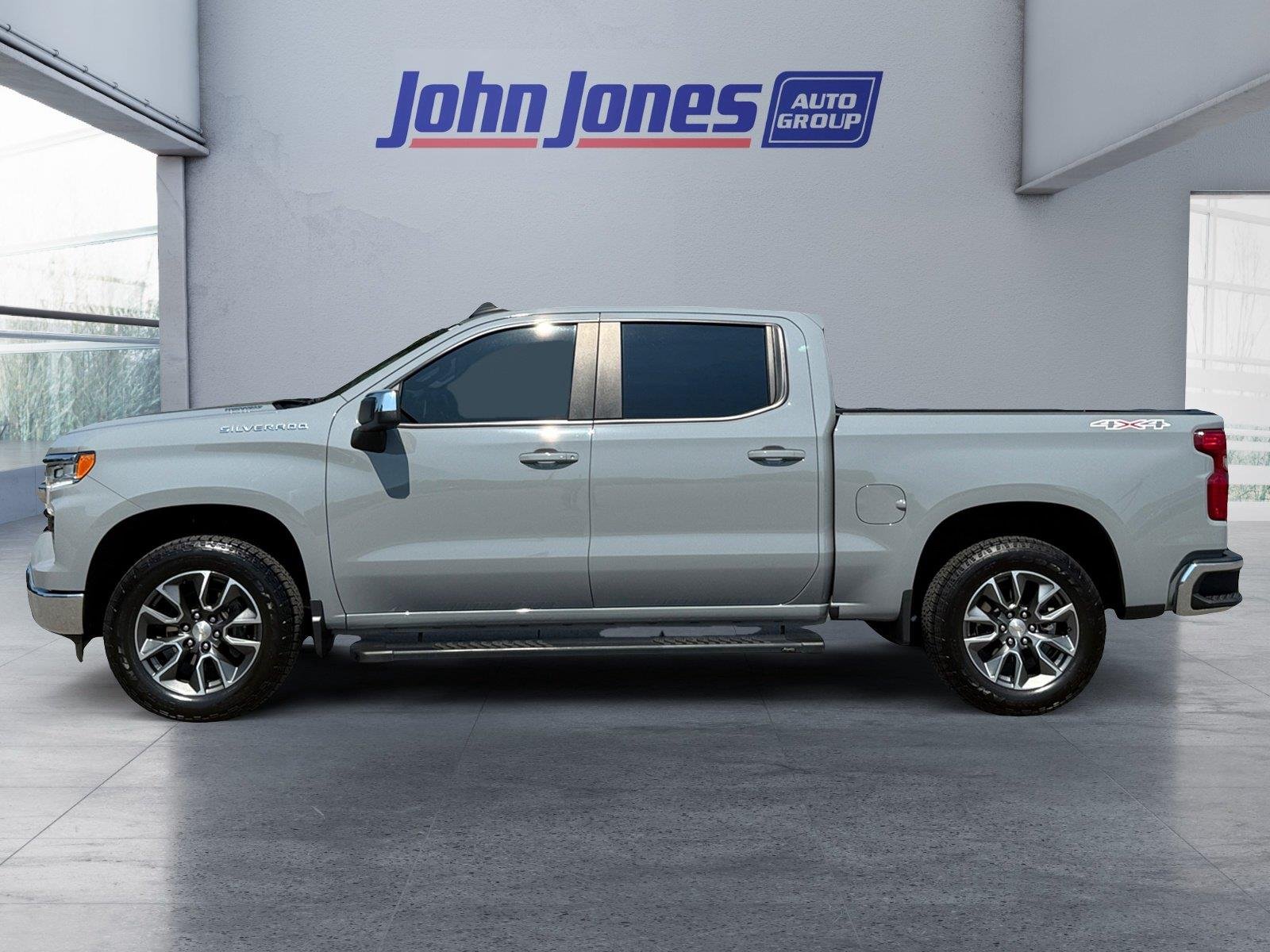 Used 2024 Slate Gray Metallic Chevrolet LT image 2