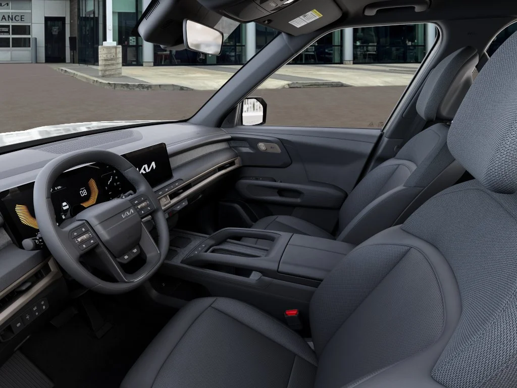 New 2027 Ivory Silver Kia S image 17