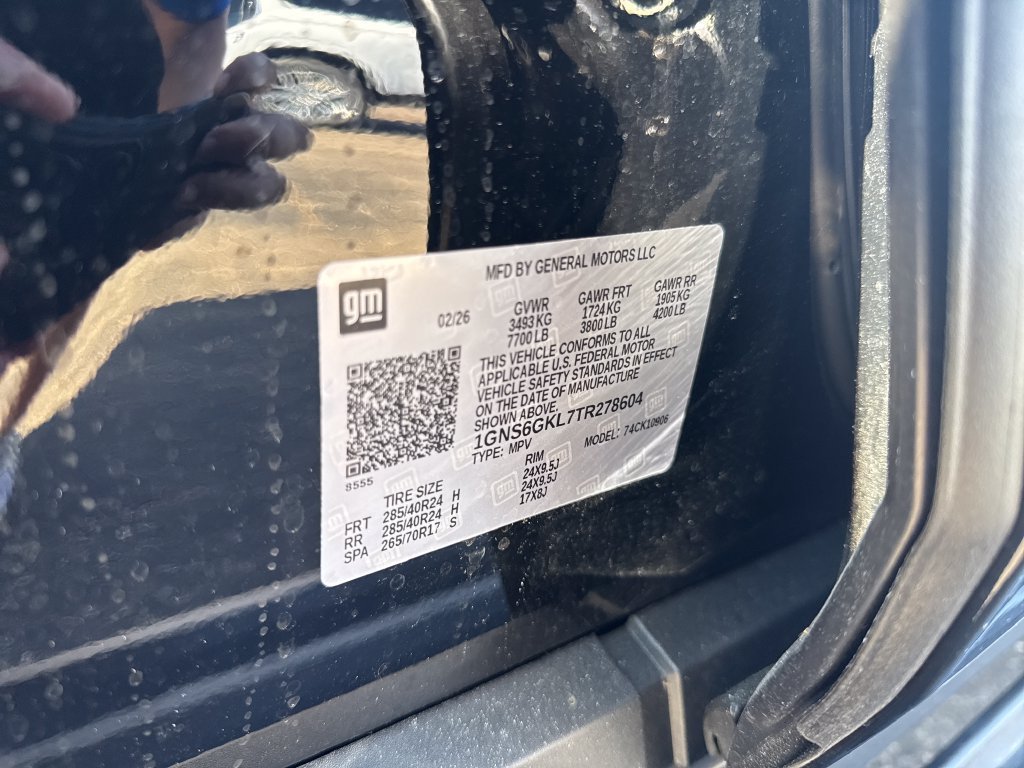 2026 Chevrolet Suburban High Country - Photo 28