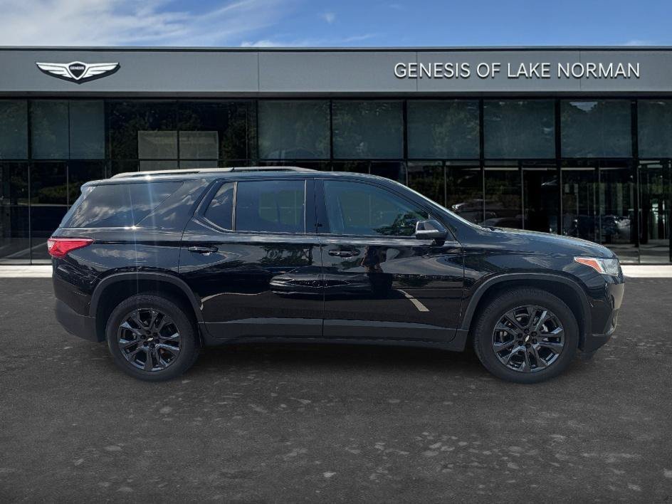 Used 2021 Mosaic Black Metallic Chevrolet RS Awd image 4