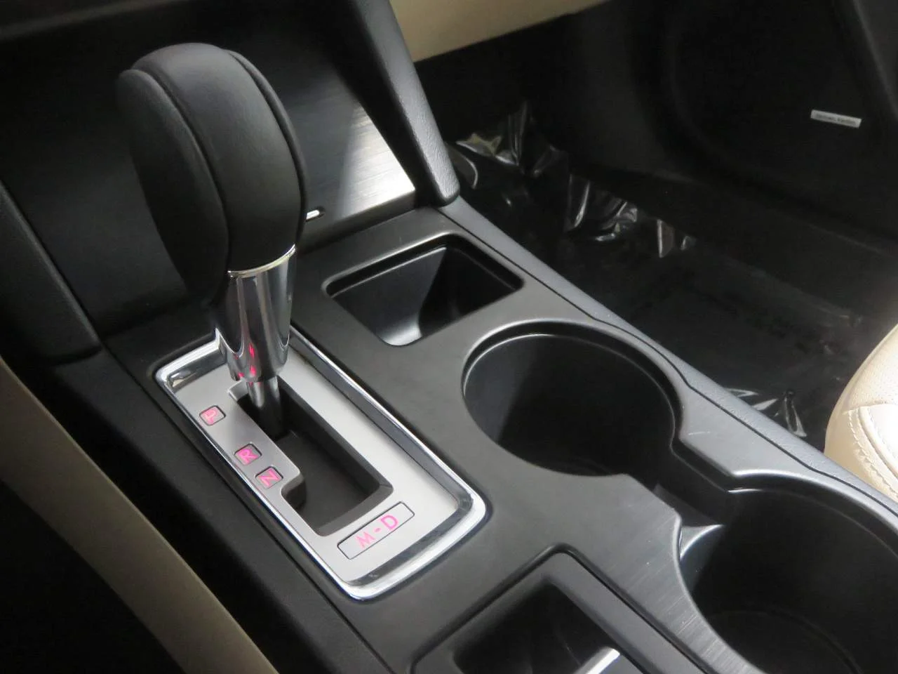 Used 2017 Tungsten Metallic Subaru 3.6R Limited image 16