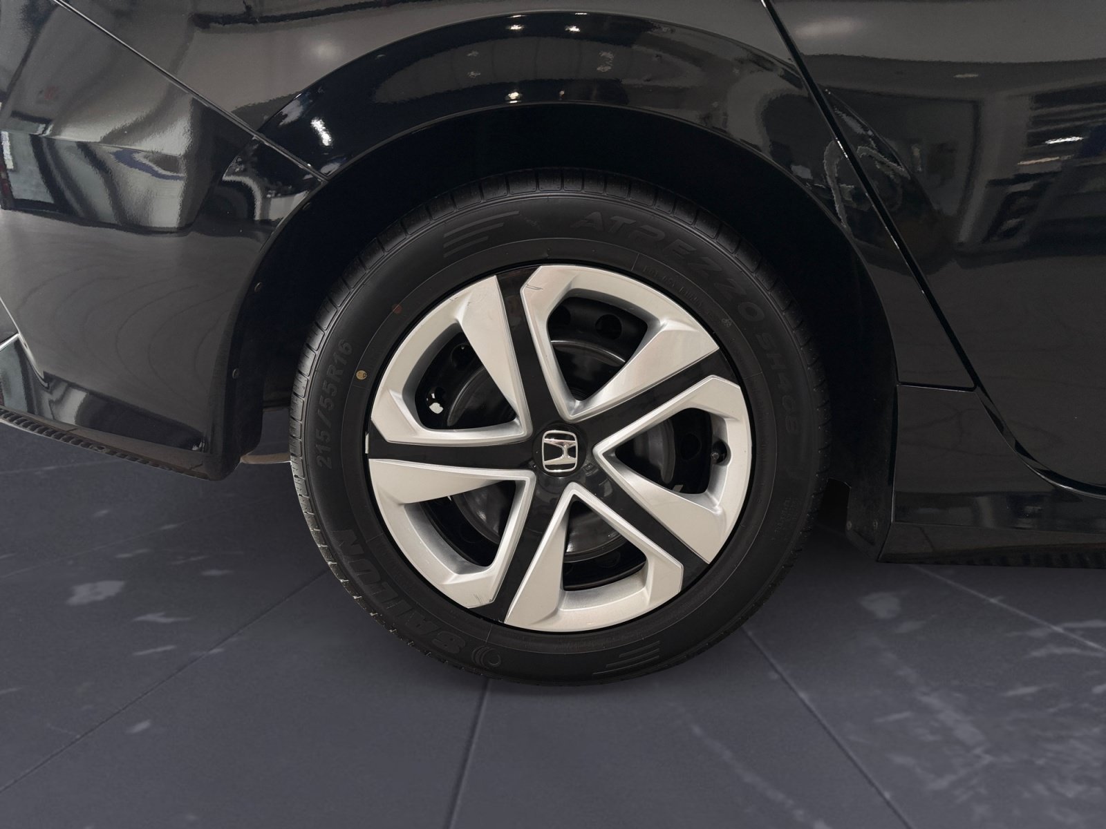 2016 Honda Civic LX - Photo 41