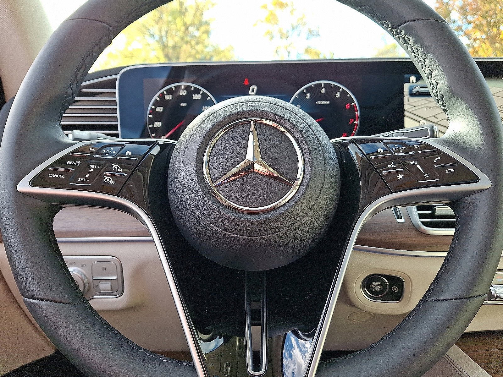 Used 2026 Twilight Blue Metallic Mercedes-Benz GLE 350 image 12