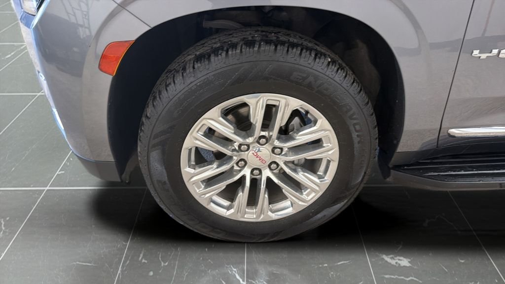 Used 2021 Gray GMC SLT image 27