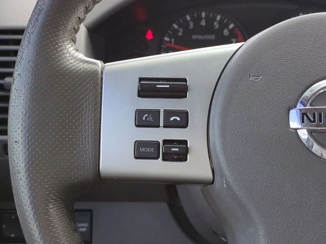 Used 2016 Gray Nissan SV image 23