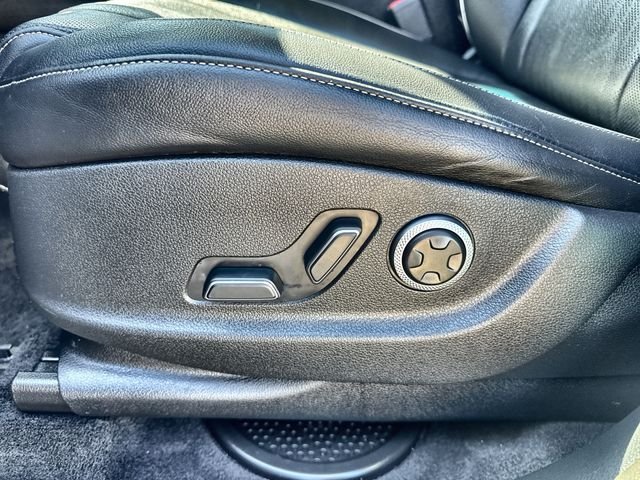 Used 2022 Gray Genesis 2.5T image 14