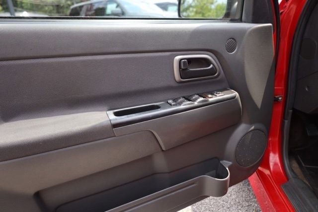 Used 2005 Red Chevrolet LS image 20