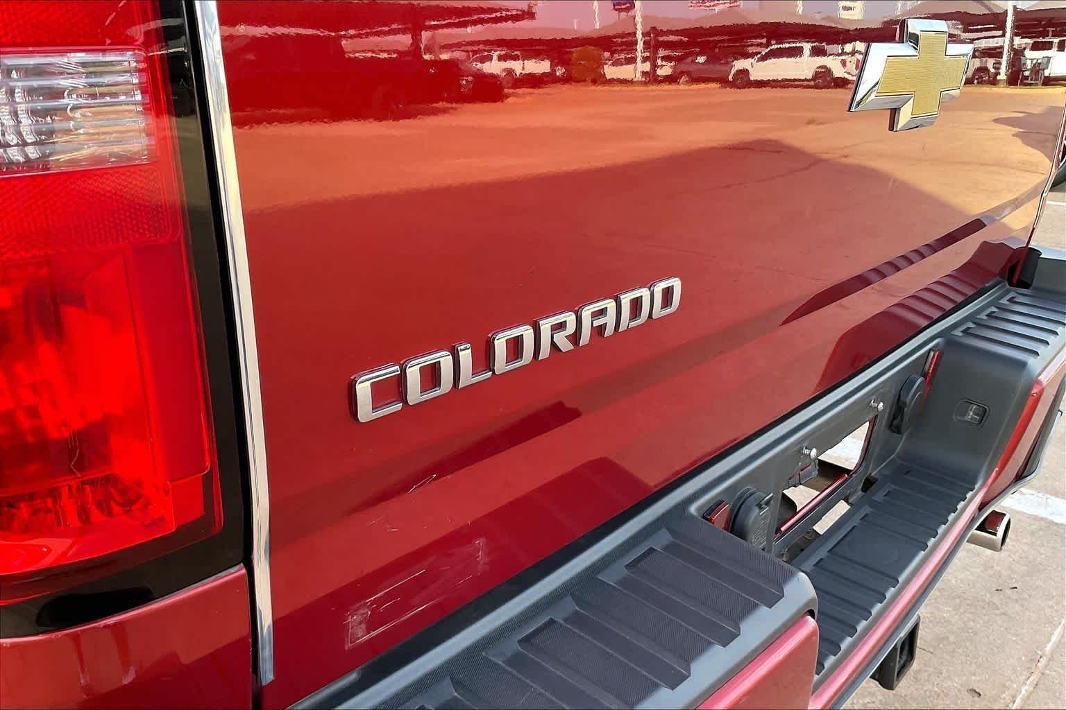 Used 2016 Red Rock Metallic Chevrolet 4WD Z71 image 9