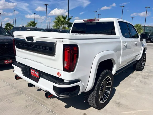Used 2026 White GMC AT4 image 6