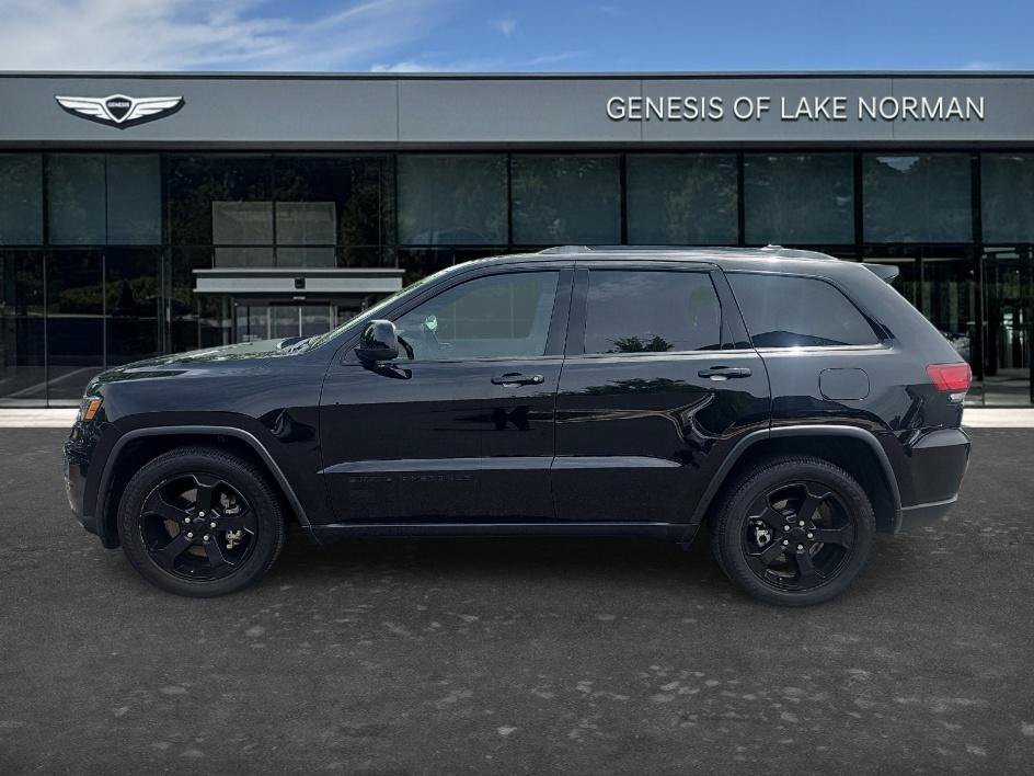 Used 2021 Diamond Black Crystal Pearlcoat Jeep Freedom image 7