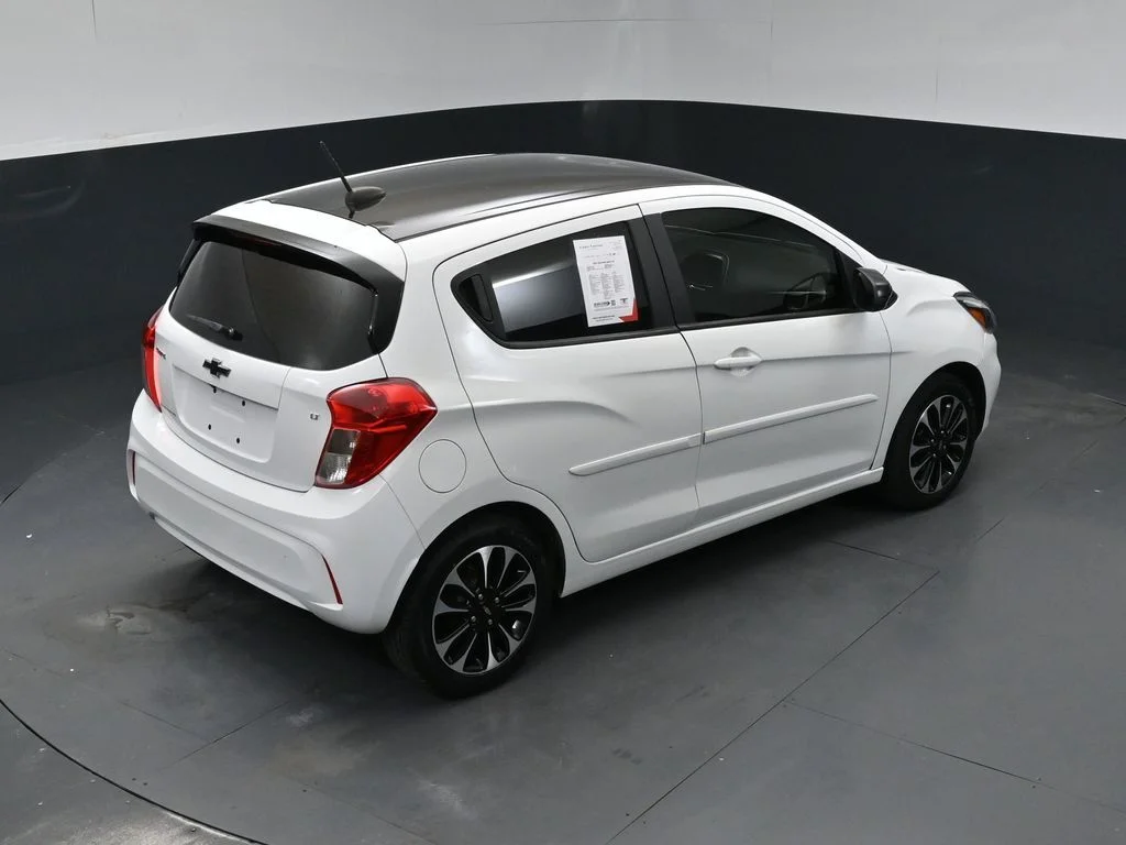 Used 2021 White Chevrolet 1LT image 38