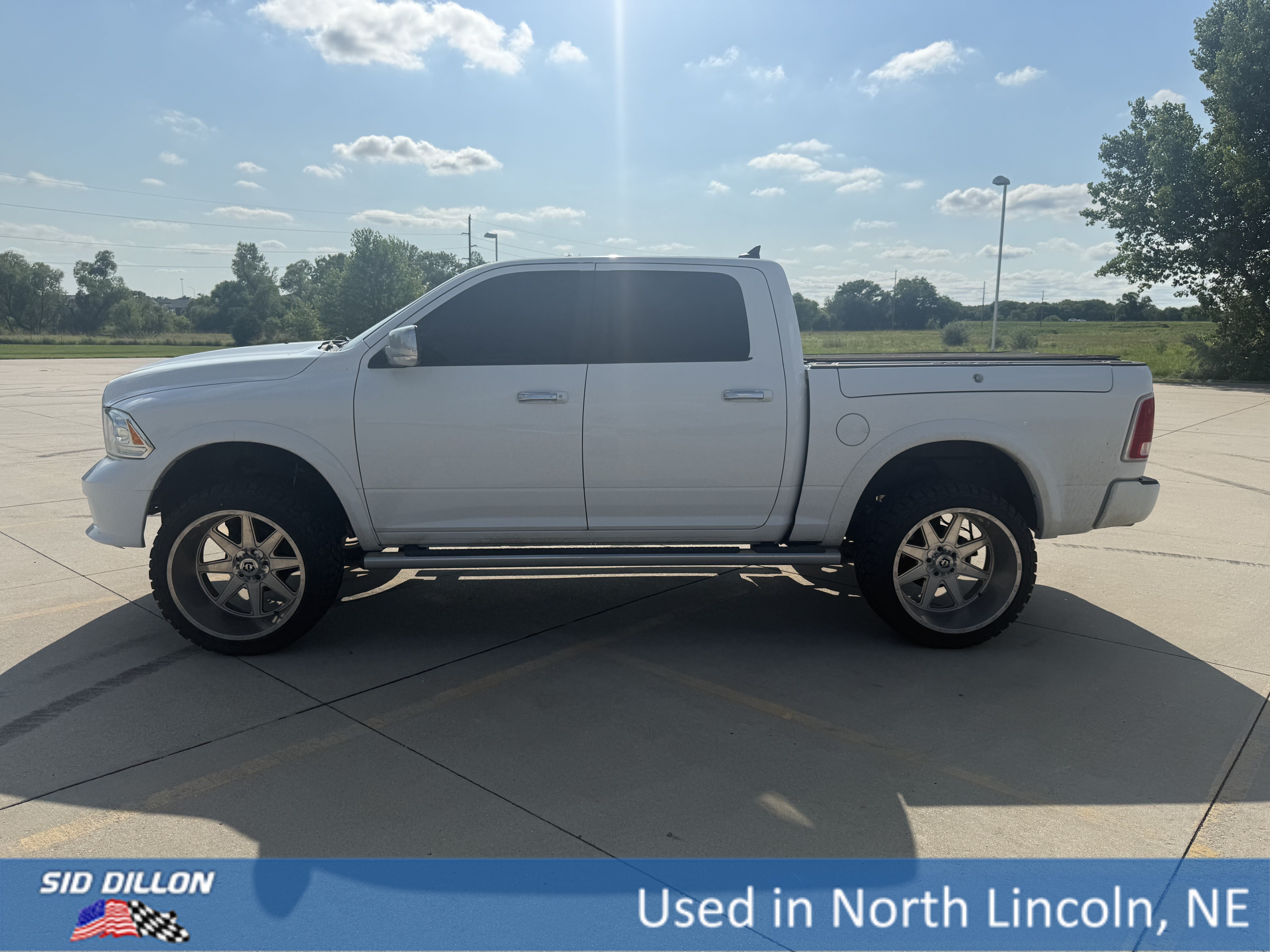 Used 2015 Bright White Clearcoat Ram Laramie image 2