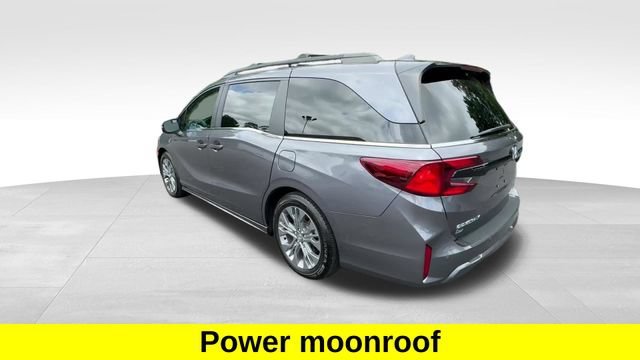 Used 2025 Modern Steel Metallic Honda TOURING image 40