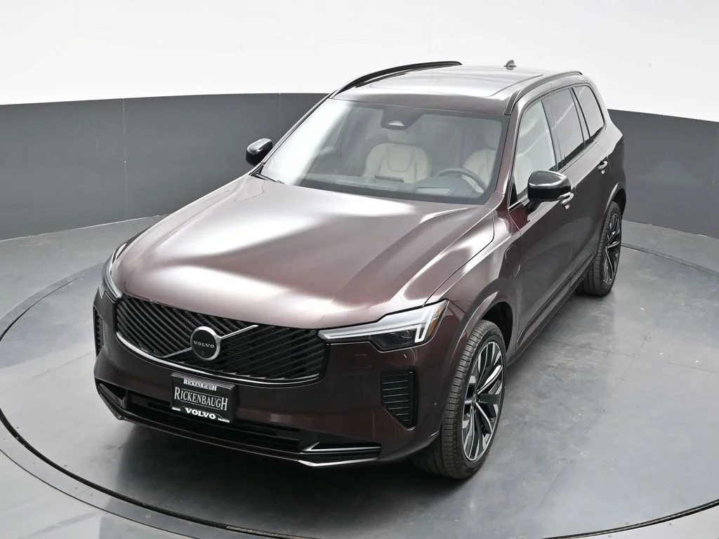 New 2026 Mulberry Red Volvo T8 Ultra image 35