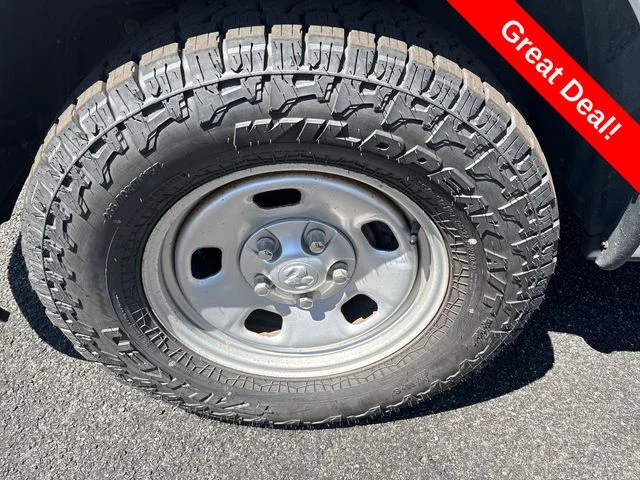 Used 2017 Bright White Clearcoat Ram Tradesman image 11
