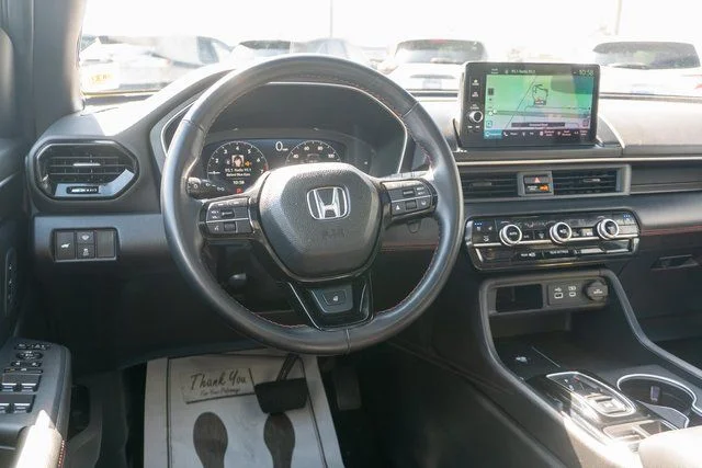 Used 2025  Honda Black Edition image 15