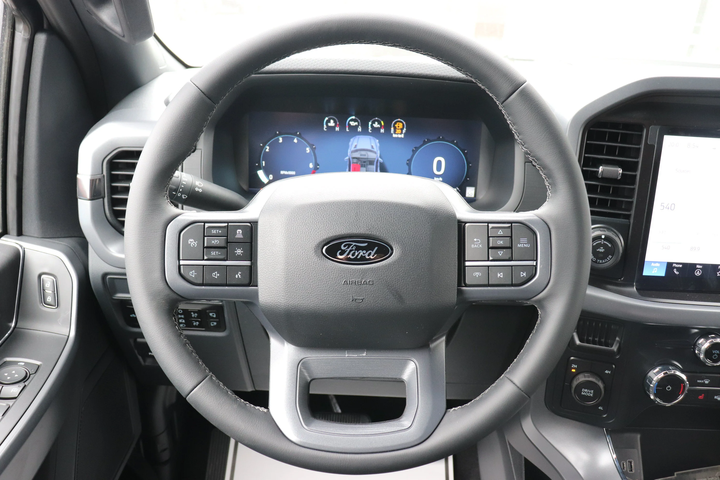 New 2026 OXFORD WHITE Ford XLT image 13