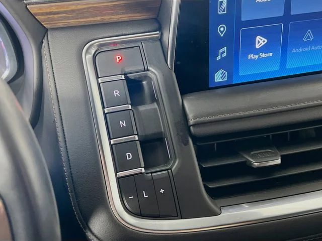 2023 Chevrolet Suburban High Country - Photo 23