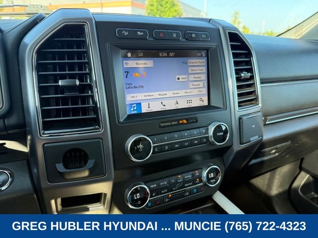 Used 2019 White Ford Platinum image 13