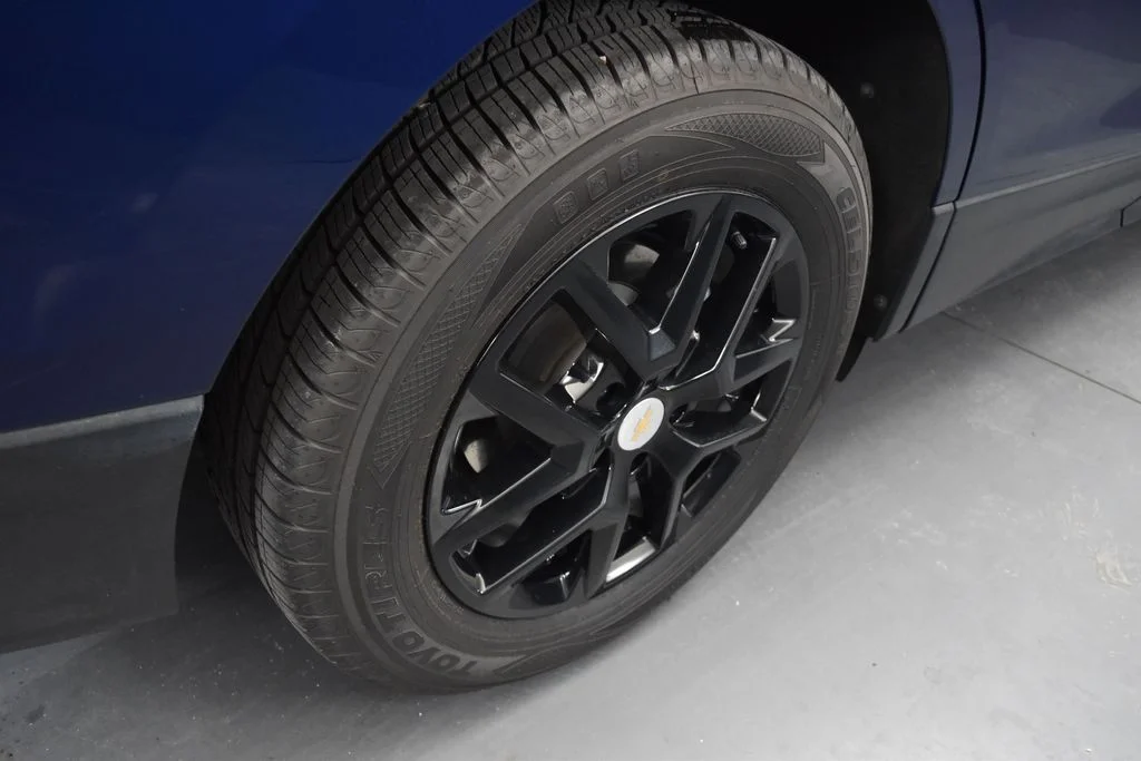 Certified Used 2022 Blue Chevrolet LT image 23