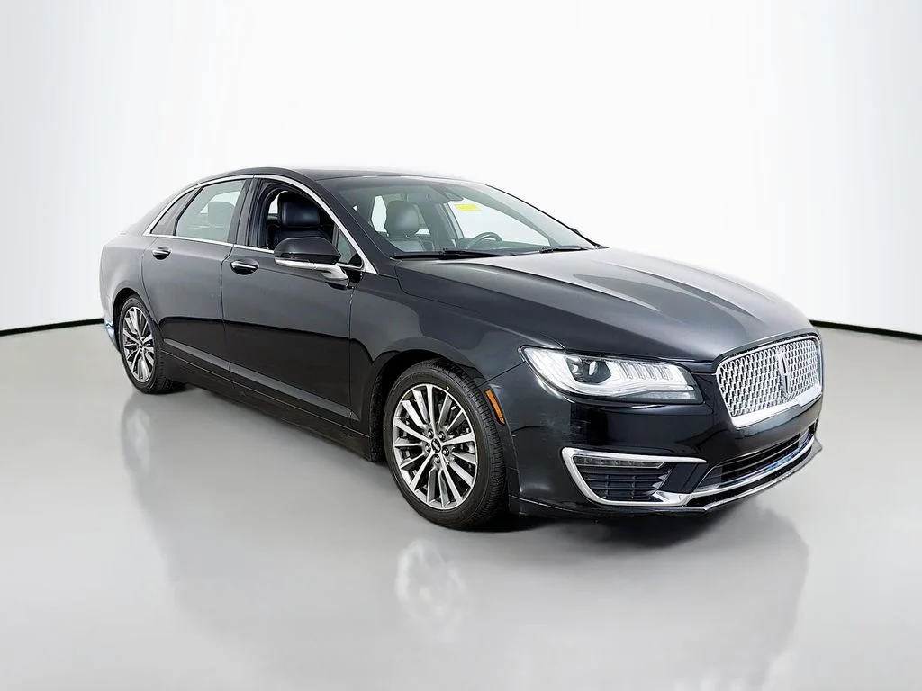 2017 Lincoln MKZ Select FWD's photo
